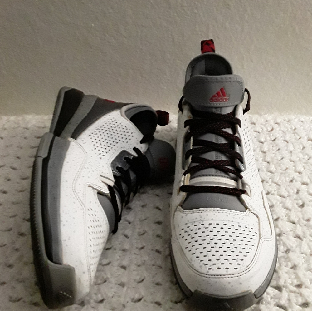 D Lillard 1 'White Grey' Men size 13